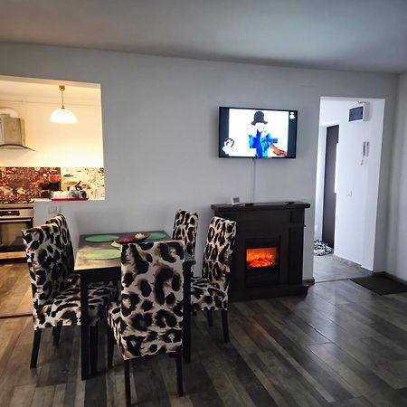 Apartamente De Inchiriat Lucky House 브라쇼브 외부 사진