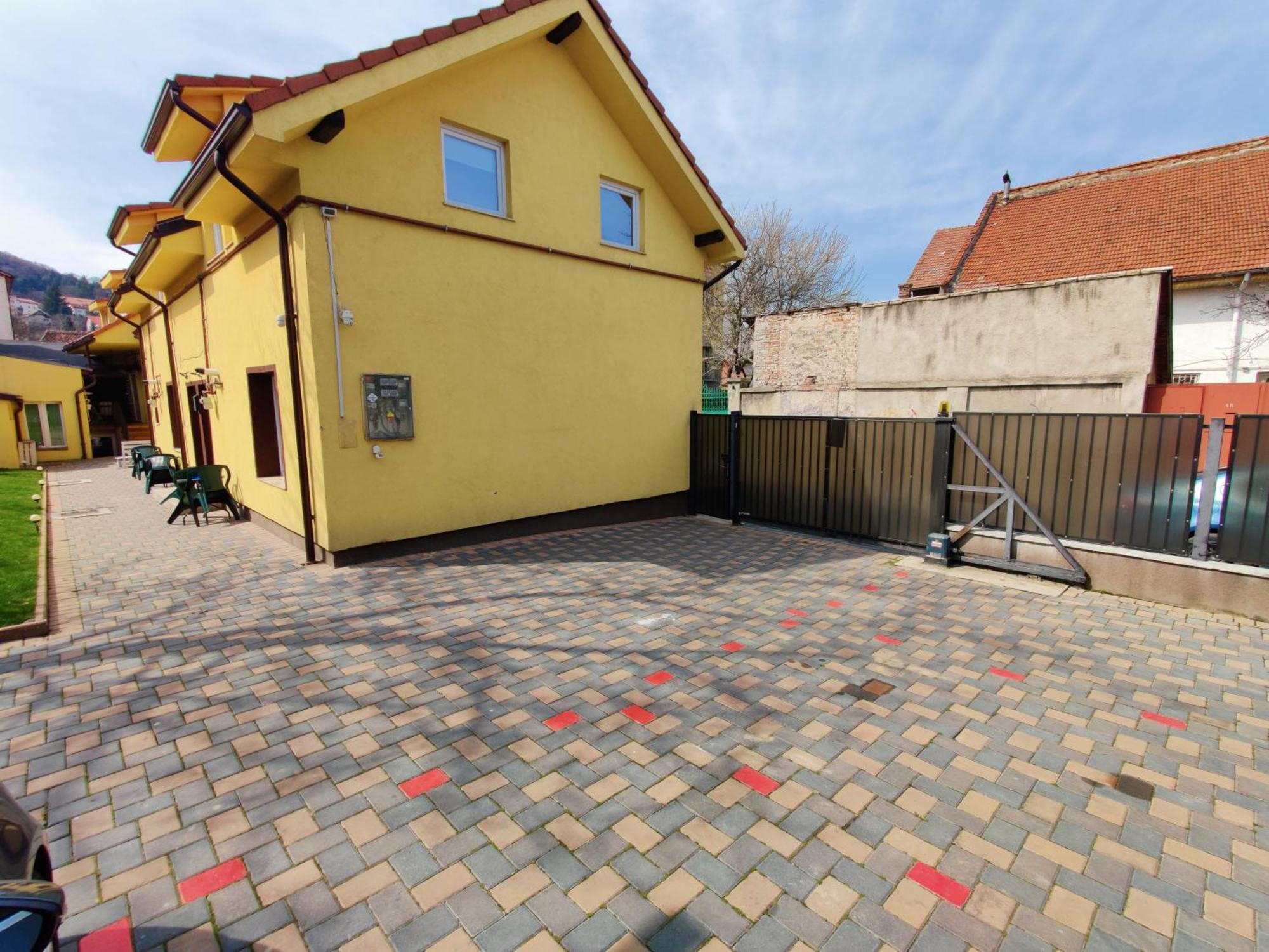Apartamente De Inchiriat Lucky House 브라쇼브 외부 사진