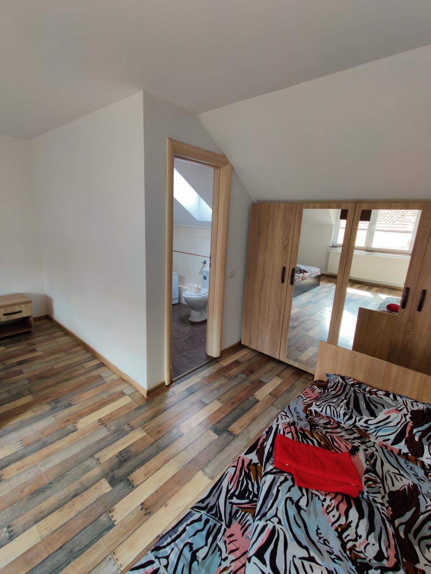 Apartamente De Inchiriat Lucky House 브라쇼브 외부 사진
